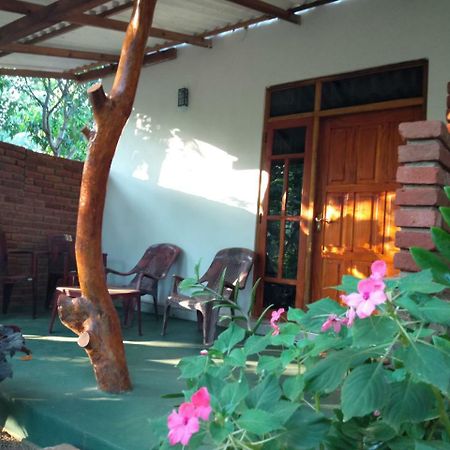 Amaya River Side Homestay Sigiriya Eksteriør billede