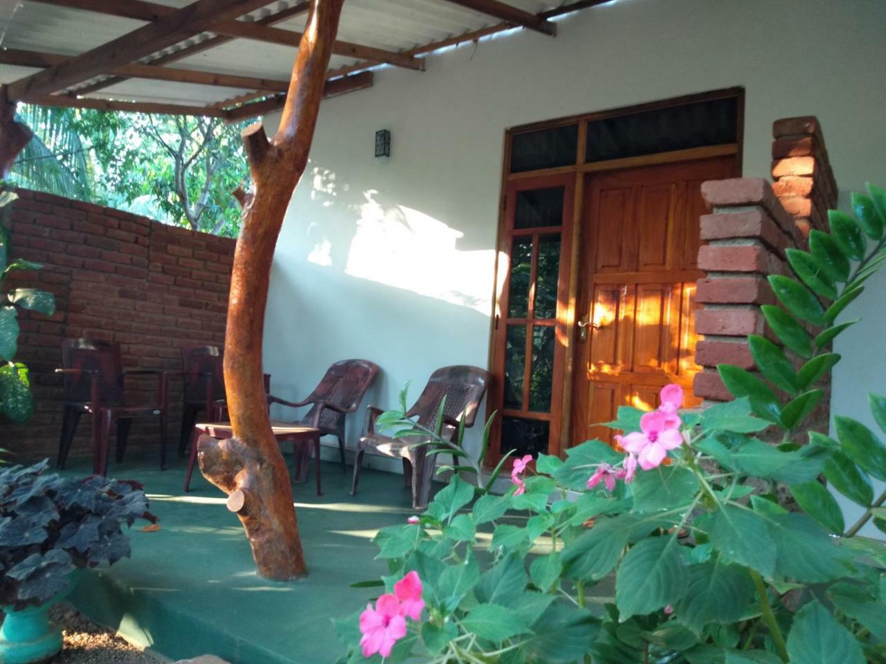 Amaya River Side Homestay Sigiriya Eksteriør billede